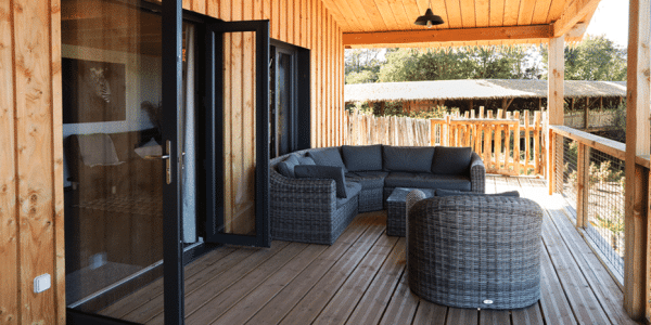 Hébergement_Zoo-boissiere du dorée_animaux_sauvage_terrasse_vue panoramique extérieure